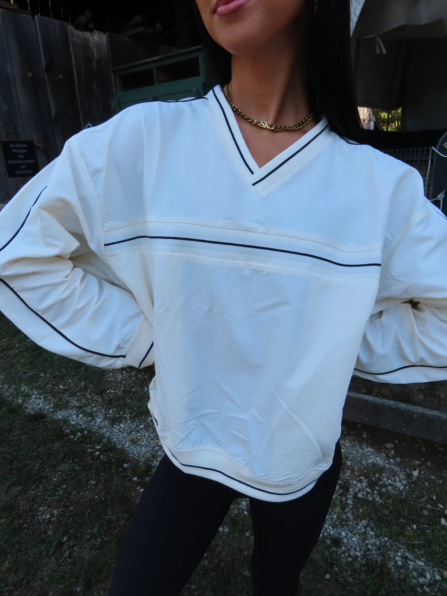 Cream Wrinkle V-Neck Pullover