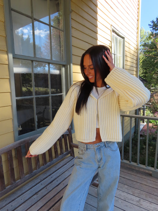 Collared Chunky Knit Cardigan Top