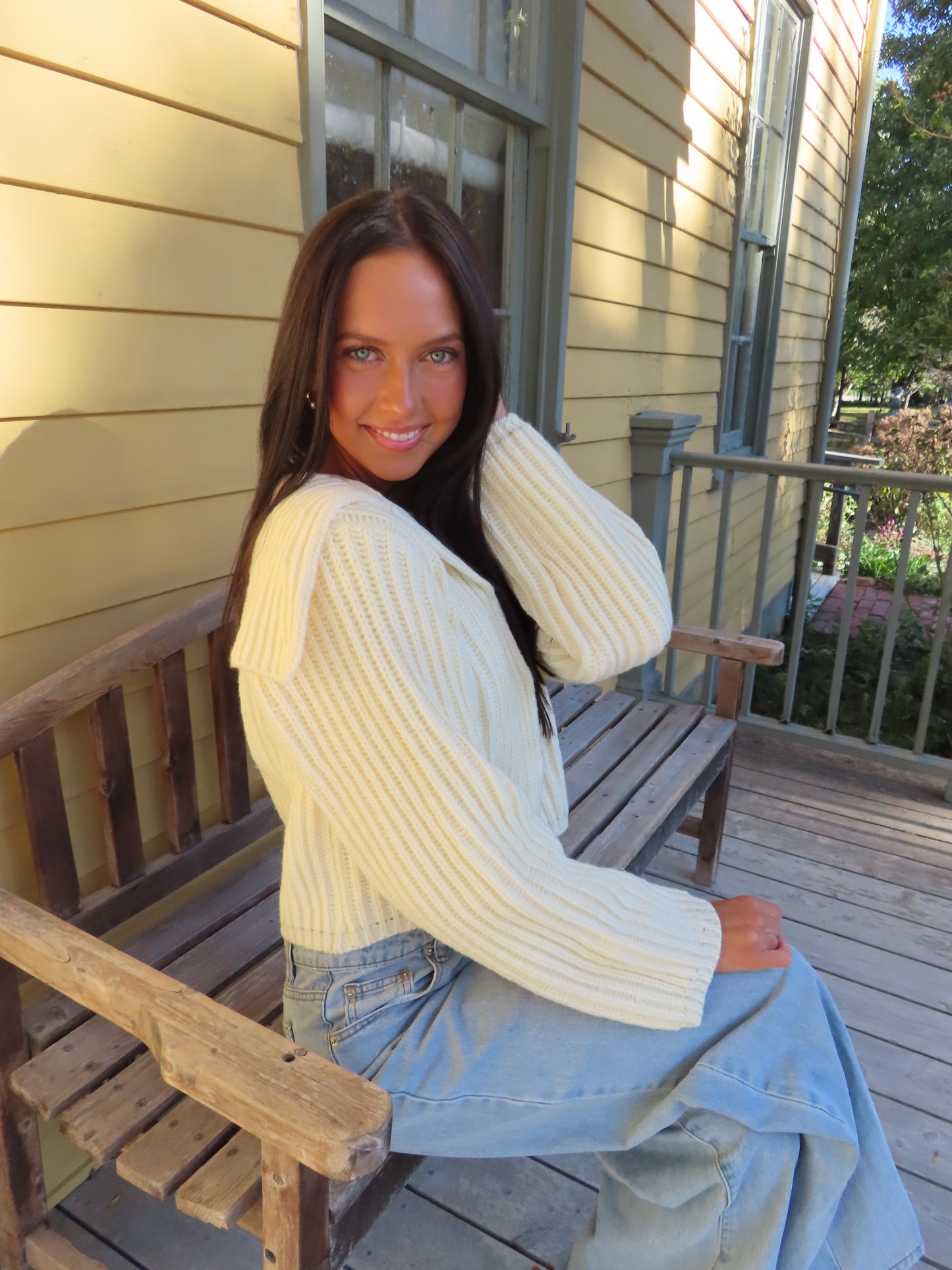 Collared Chunky Knit Cardigan Top